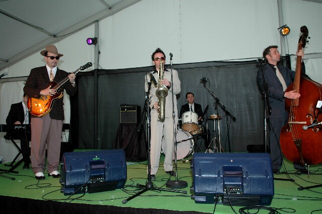 min 2008 05 04 retro rhythm 301